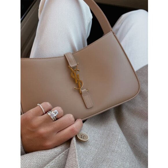 SAINT LAURENT Le 5 à 7 Leather Hobo in Vintage Brown Gold - Picture 3 of 16